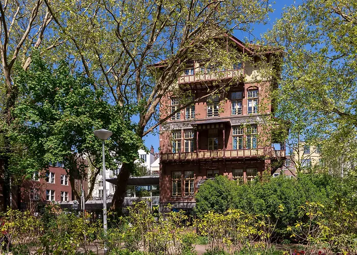 Stayokay Hostel Amsterdam Vondelpark